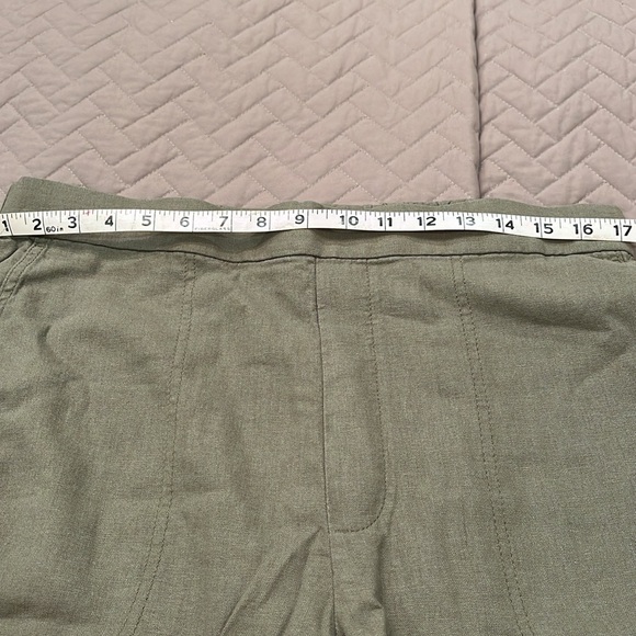 Banana Republic Desert Thyme Linen-Blend Easy Short/NWT/Various sizes - Picture 15 of 16
